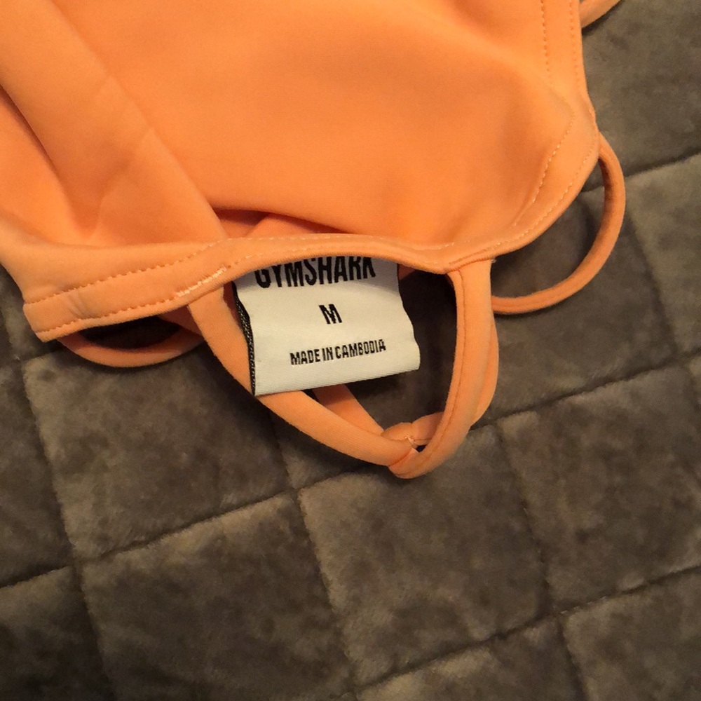 Gymshark studio tank. Medium coral - Picture 3 of 3